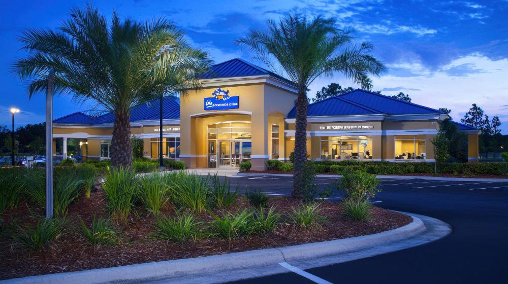 Hotels & Motels